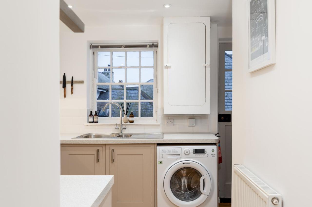 Stylish Two Bedroom Cottage - In Town Centre St Ives 外观 照片