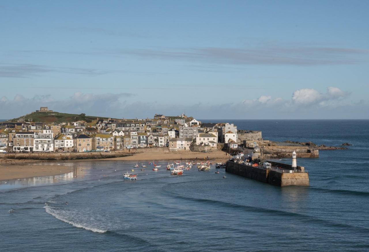 Stylish Two Bedroom Cottage - In Town Centre St Ives 外观 照片